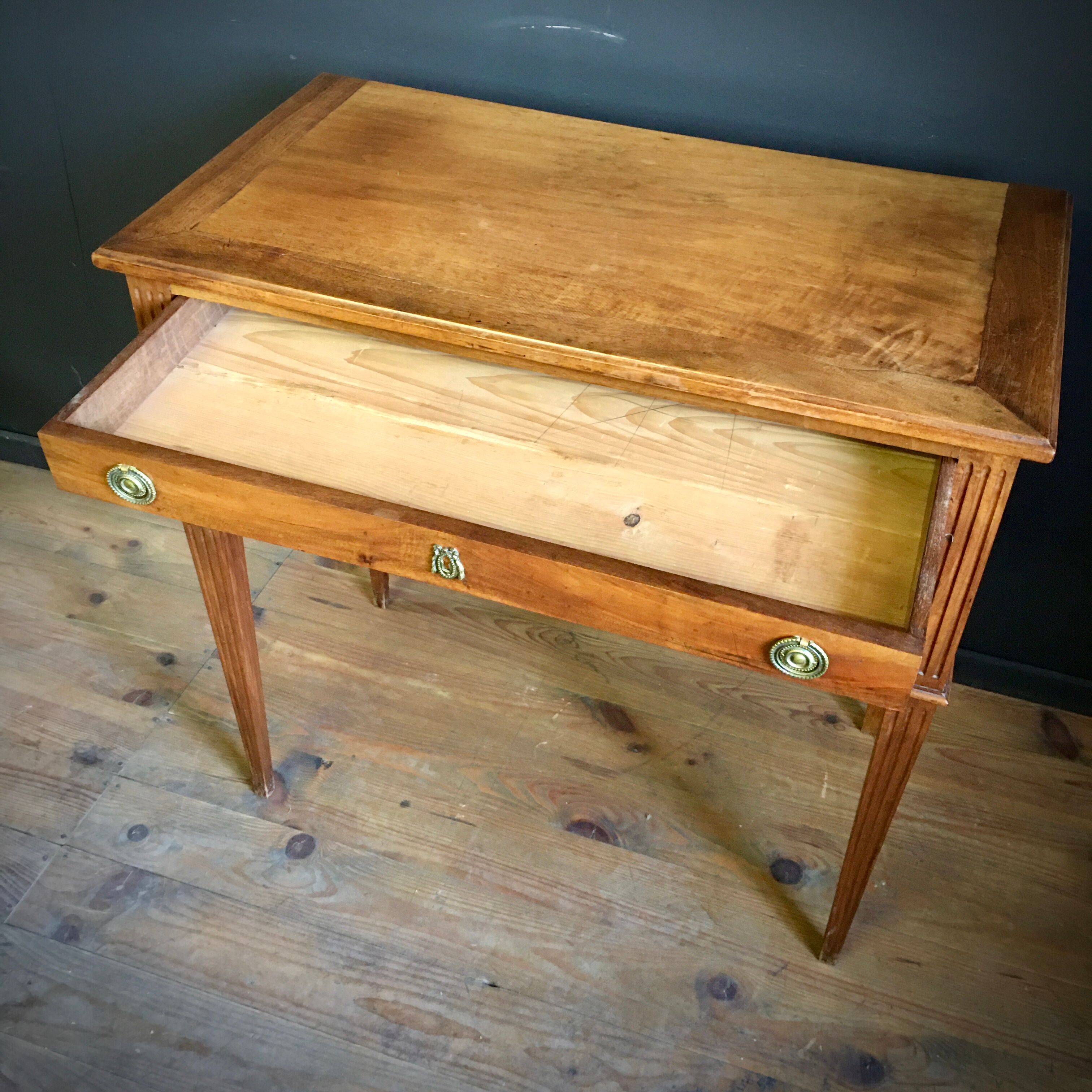 Small Empire style office