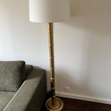 Lampadaire doré en bois