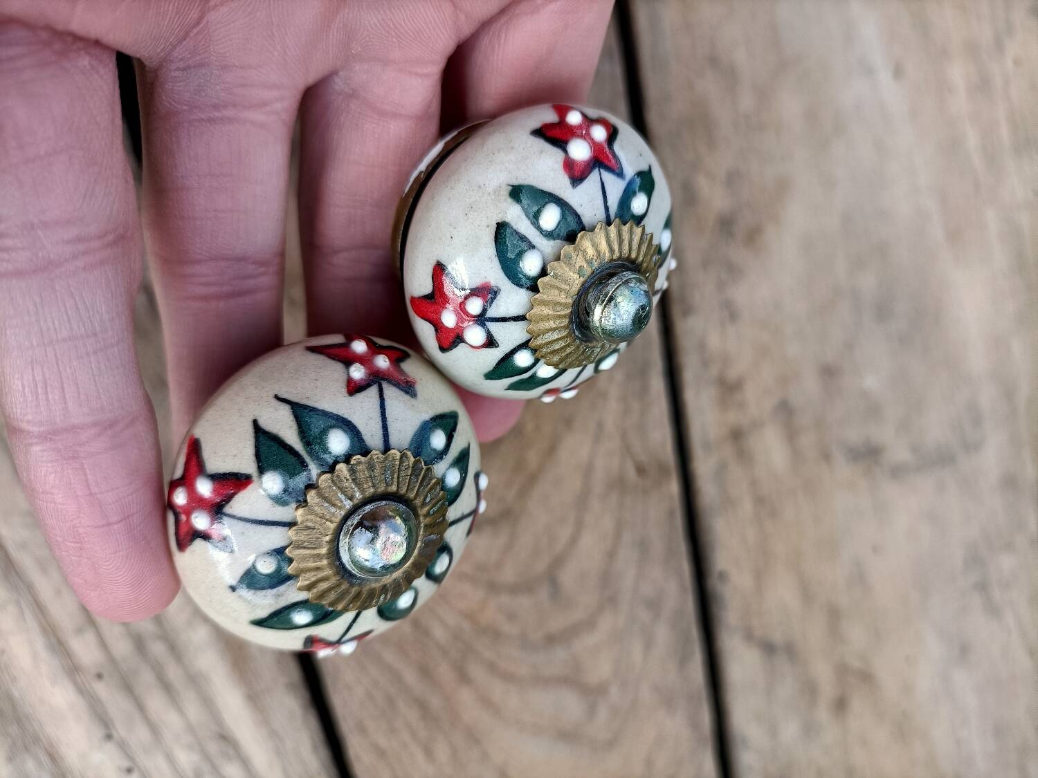 Retro door knobs in genuine sandstone