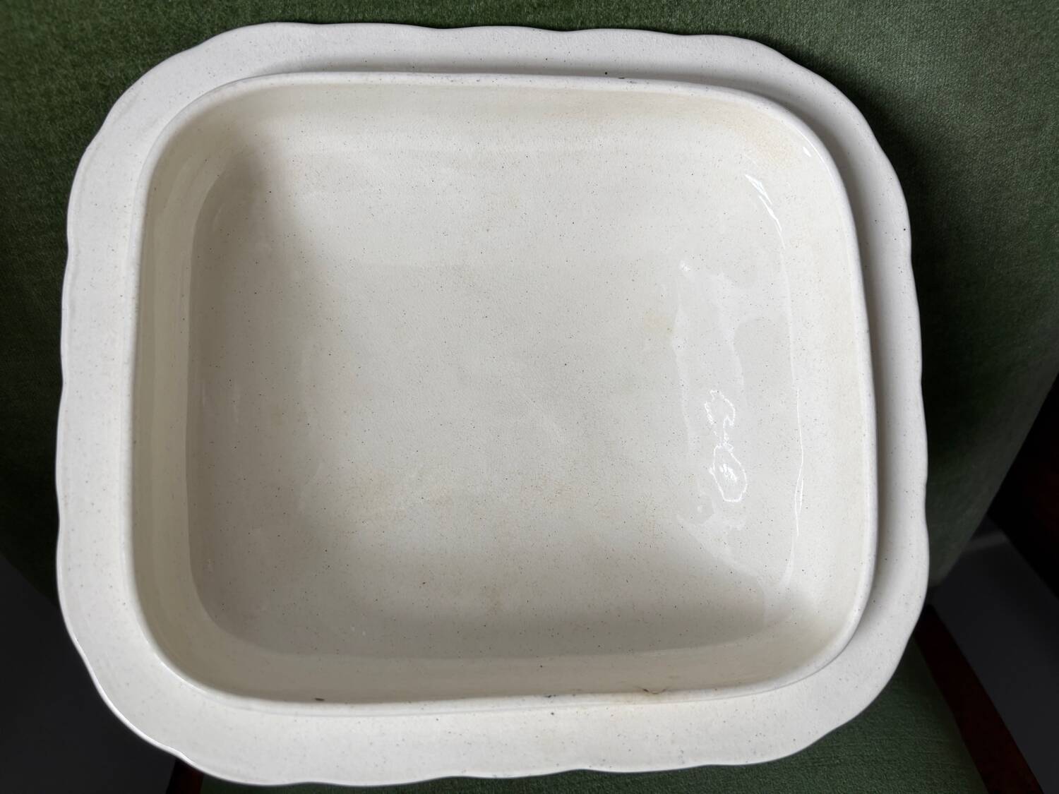 E. Bourgeois soup tureen
