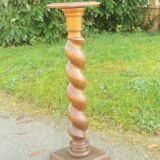 Louis xiii style twisted column