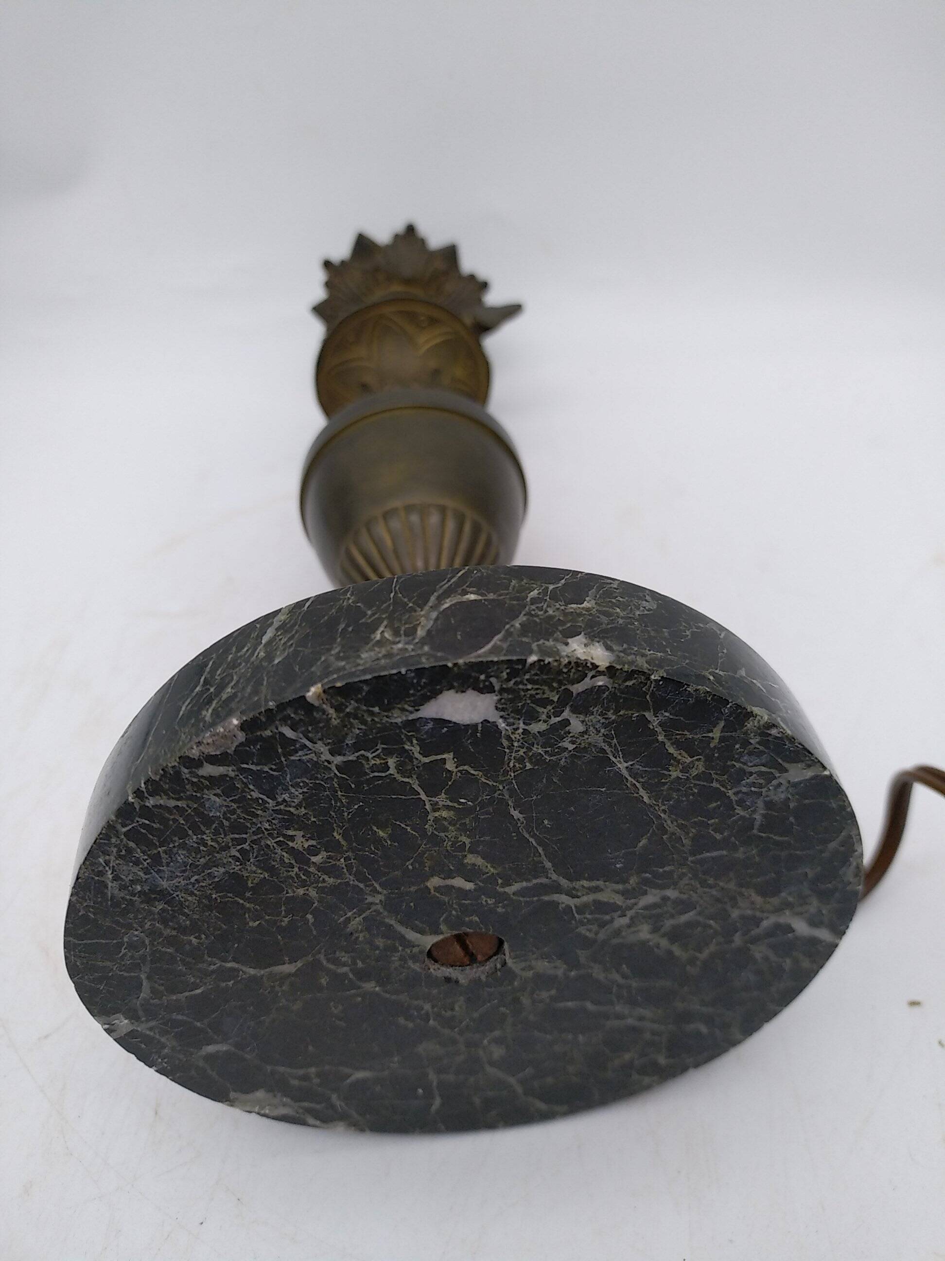 Bronze / brass lamp base, late 19th century.