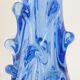 Vase en verre bleu 1960