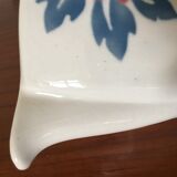 Badonviller milk pot or creamer, rose decoration