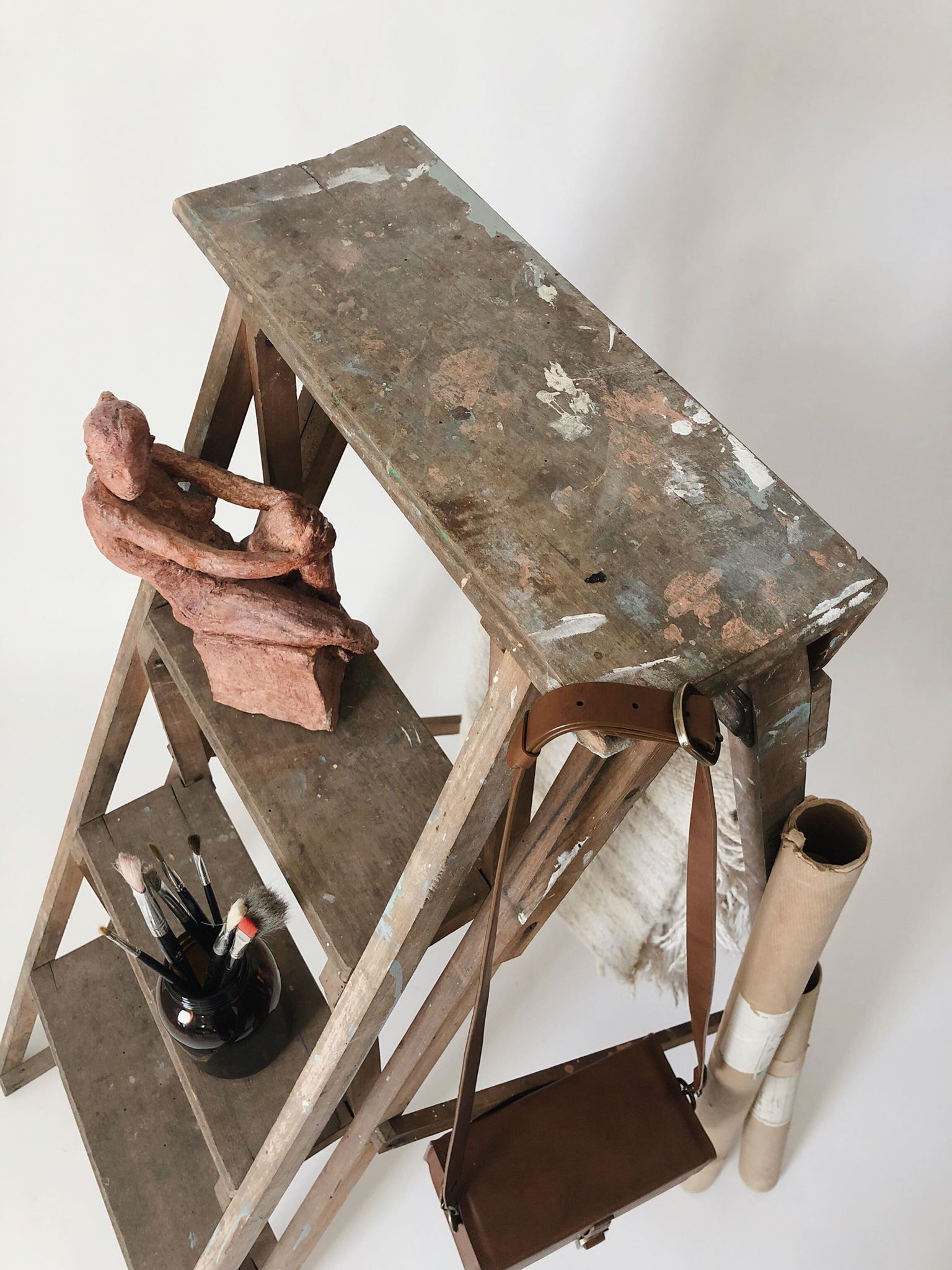 Wooden painter's stepladder