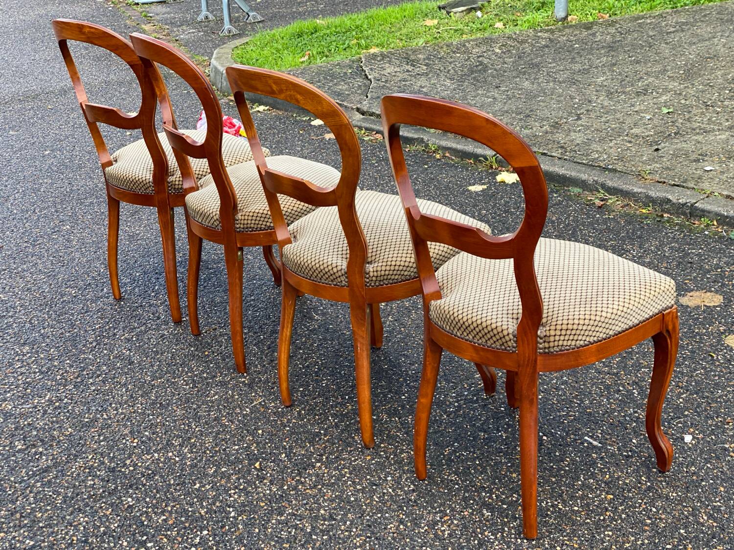 4 chaises louis Philippe bois massif et daim beige
