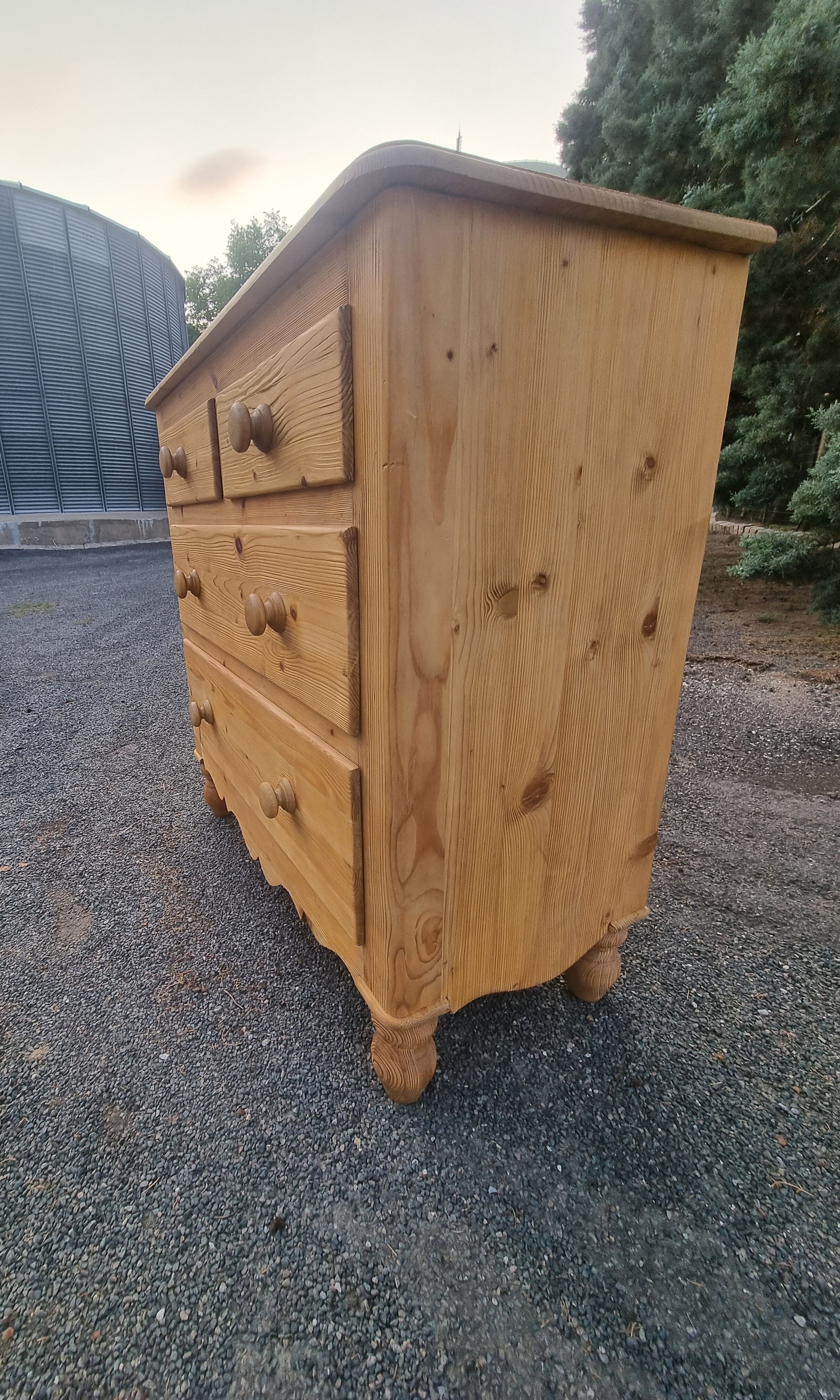 Restored english chest of drawers