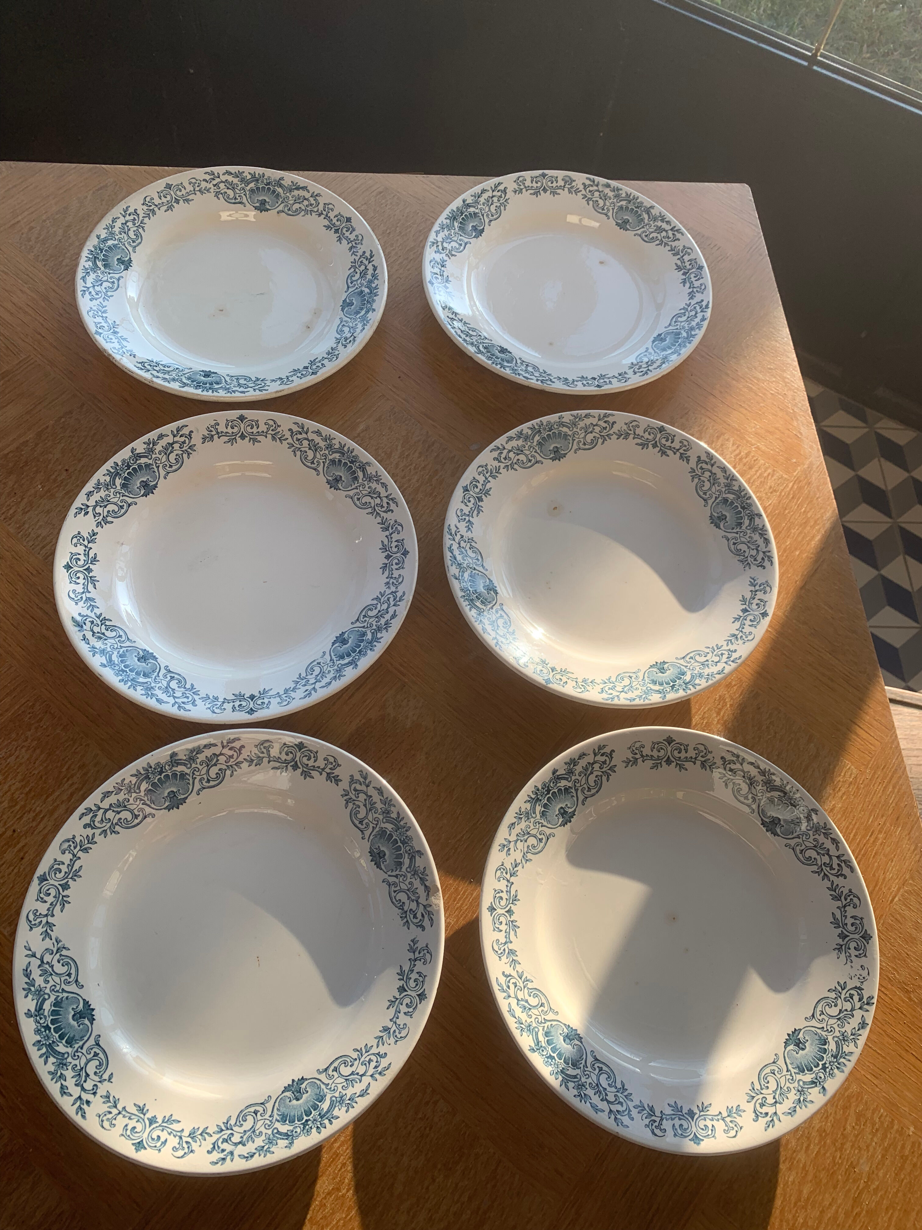 6 flat plates model shell longchamp iron earth art deco
