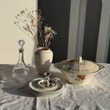 Antique Sarreguemines soup tureen with lid, rose pattern, D33 H28.