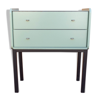 Vintage chest of drawers