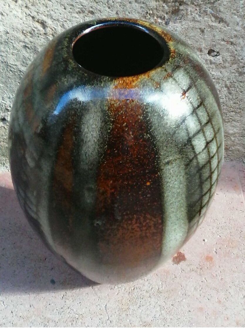 Ceramic vase by Didier Hoft