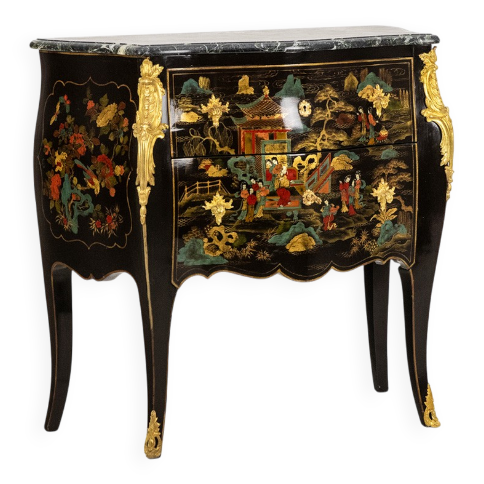 Commode sauteuse de style Louis XV en laque. Années 1950.
