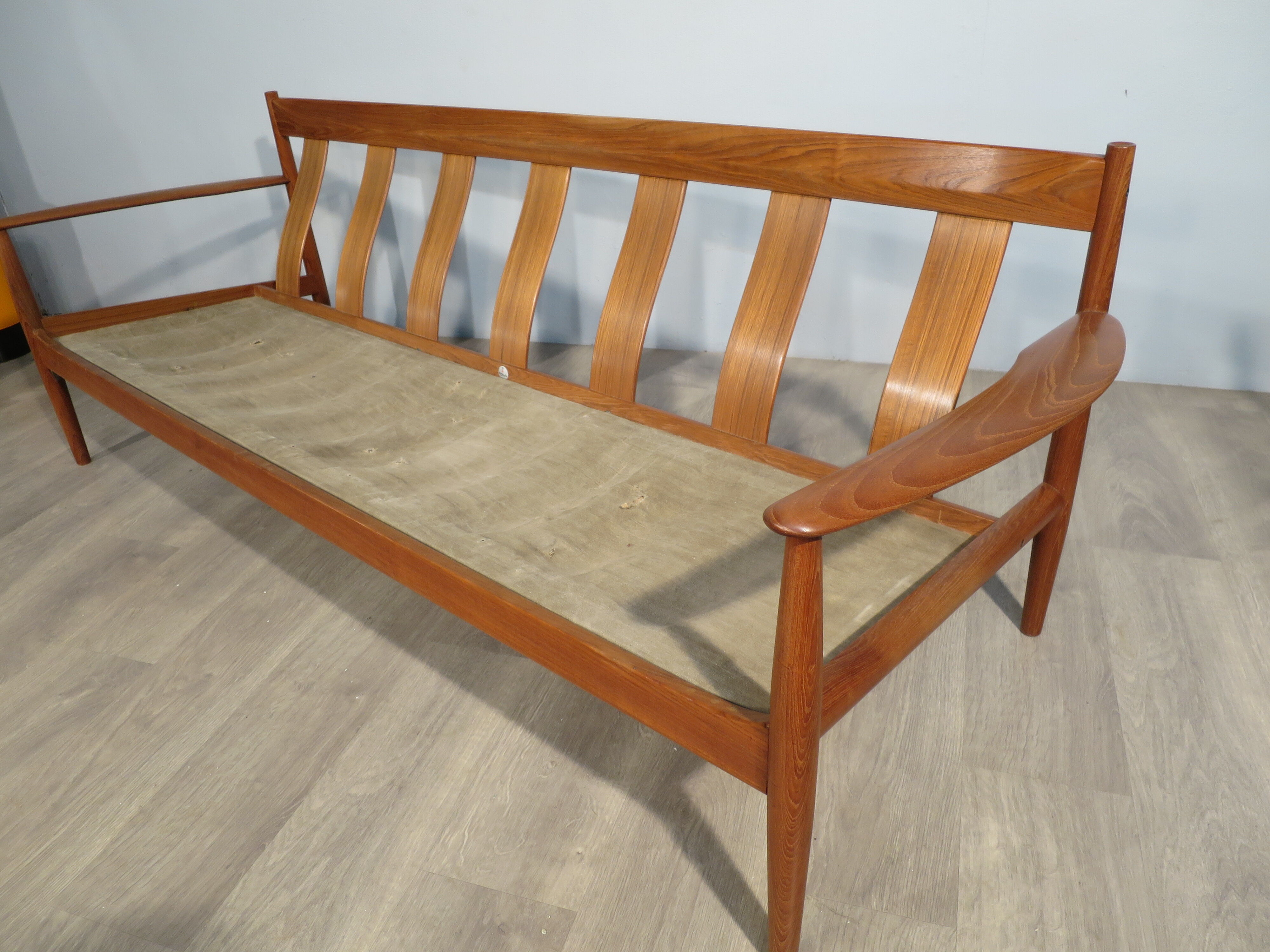 Grete Jalk sofa model 118 by France and Son, Denmark 1960
