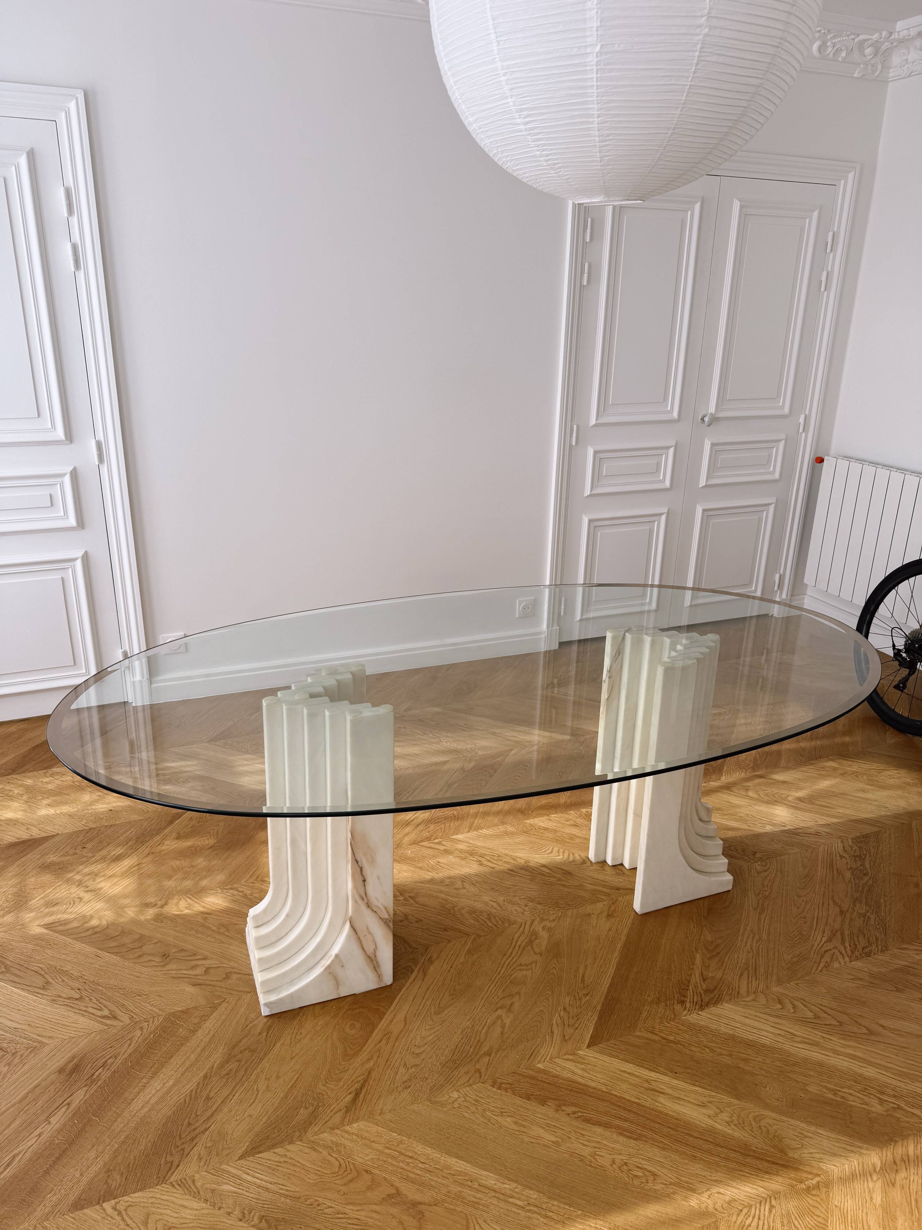 White marble dining table, Samo by Carlo Scarpa, Italy, 1970s