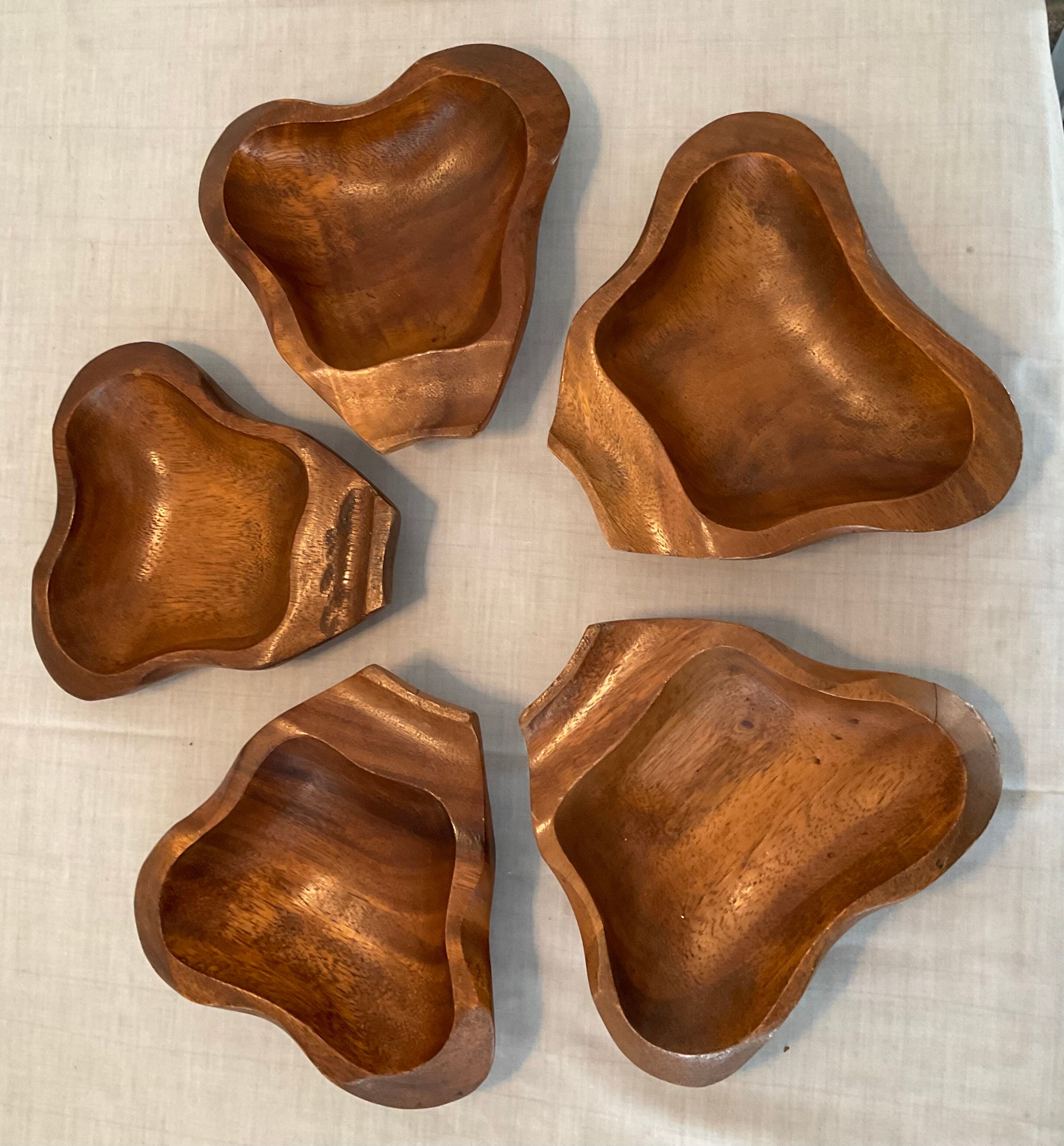 Series of 5 vintage wooden ramekins from the 70s