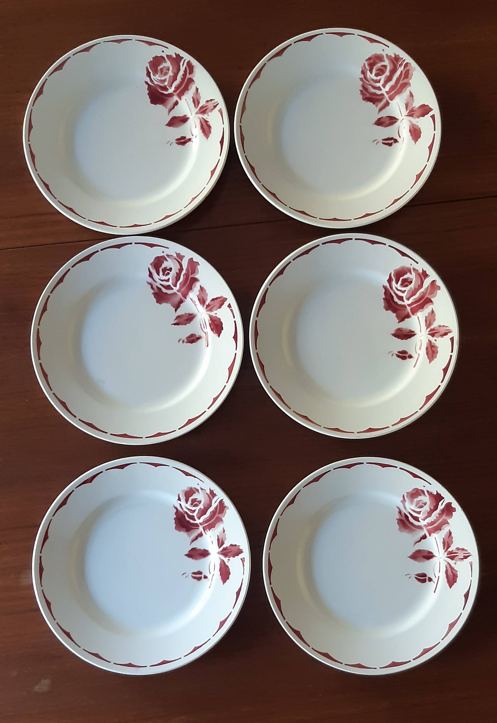 Lot de 6 assiettes à dessert en terre de fer