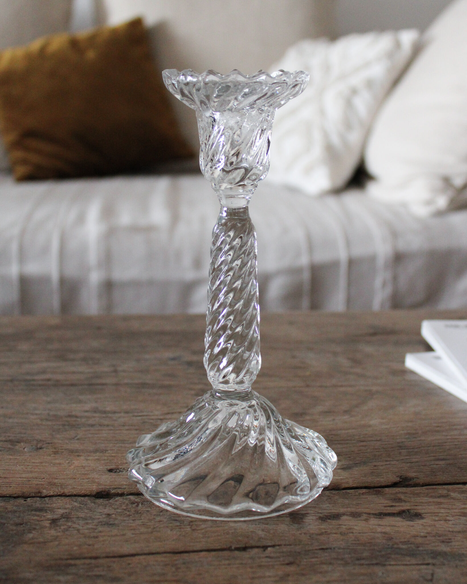 Glass candle holder