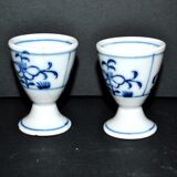 Set of 2 vintage coquetiers in white porcelain Copenhagen style