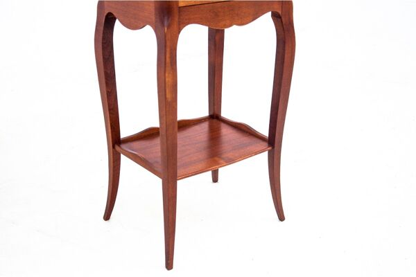 Un Ensemble De tables De Chevet, France, milieu Du 19ème Siècle Xxe Siècle.