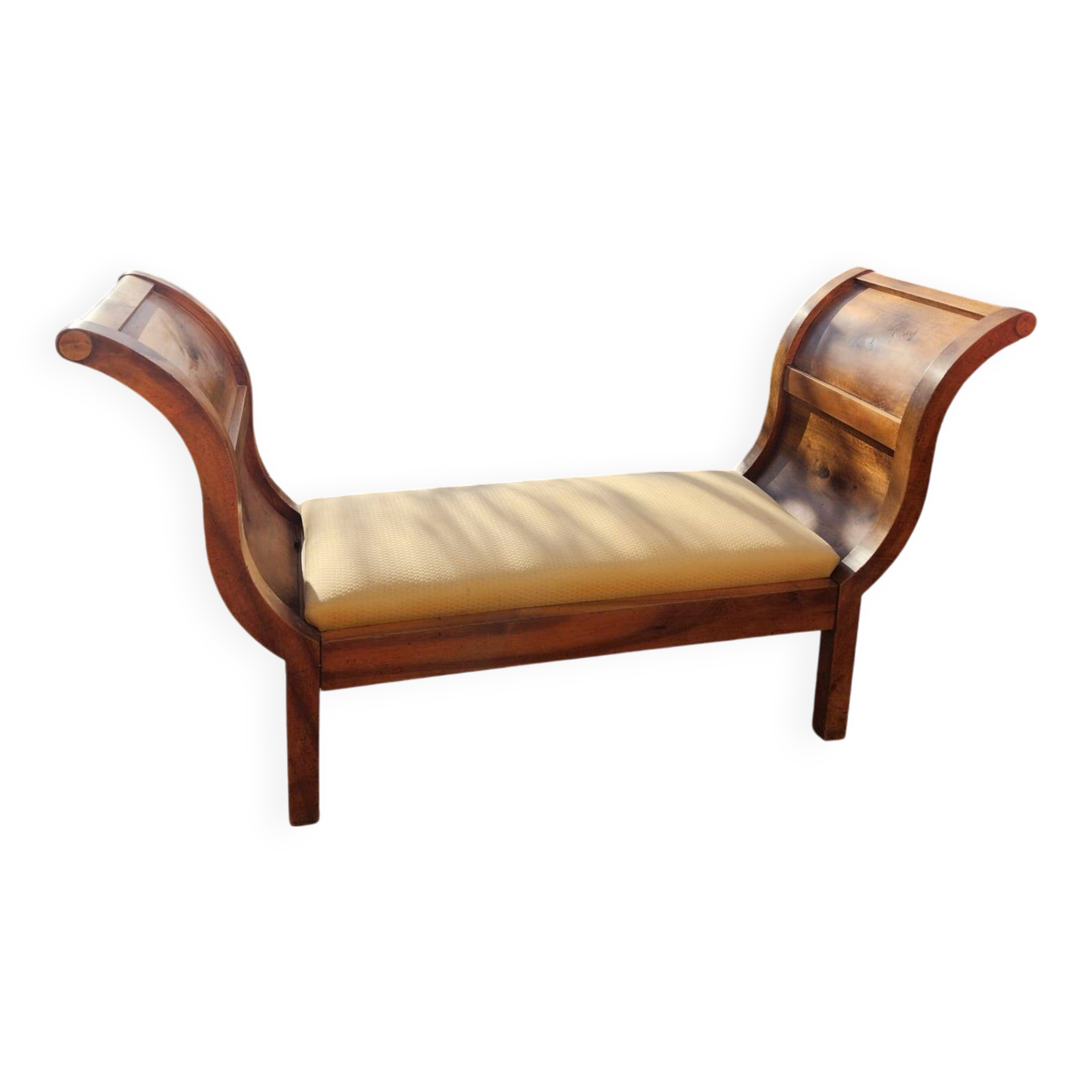 Canapé en noyer massif