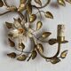 Grande applique fleurs et feuillage en métal doré années 50-60