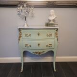Commode de style Louis XV, galbée à 2 tiroirs