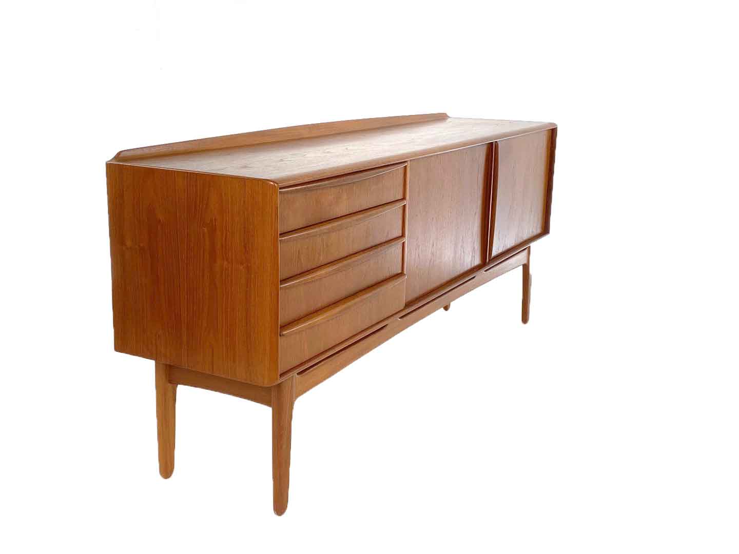 Vintage danish sideboard by svend åge madsen for k. knudsen & søn, 1960s