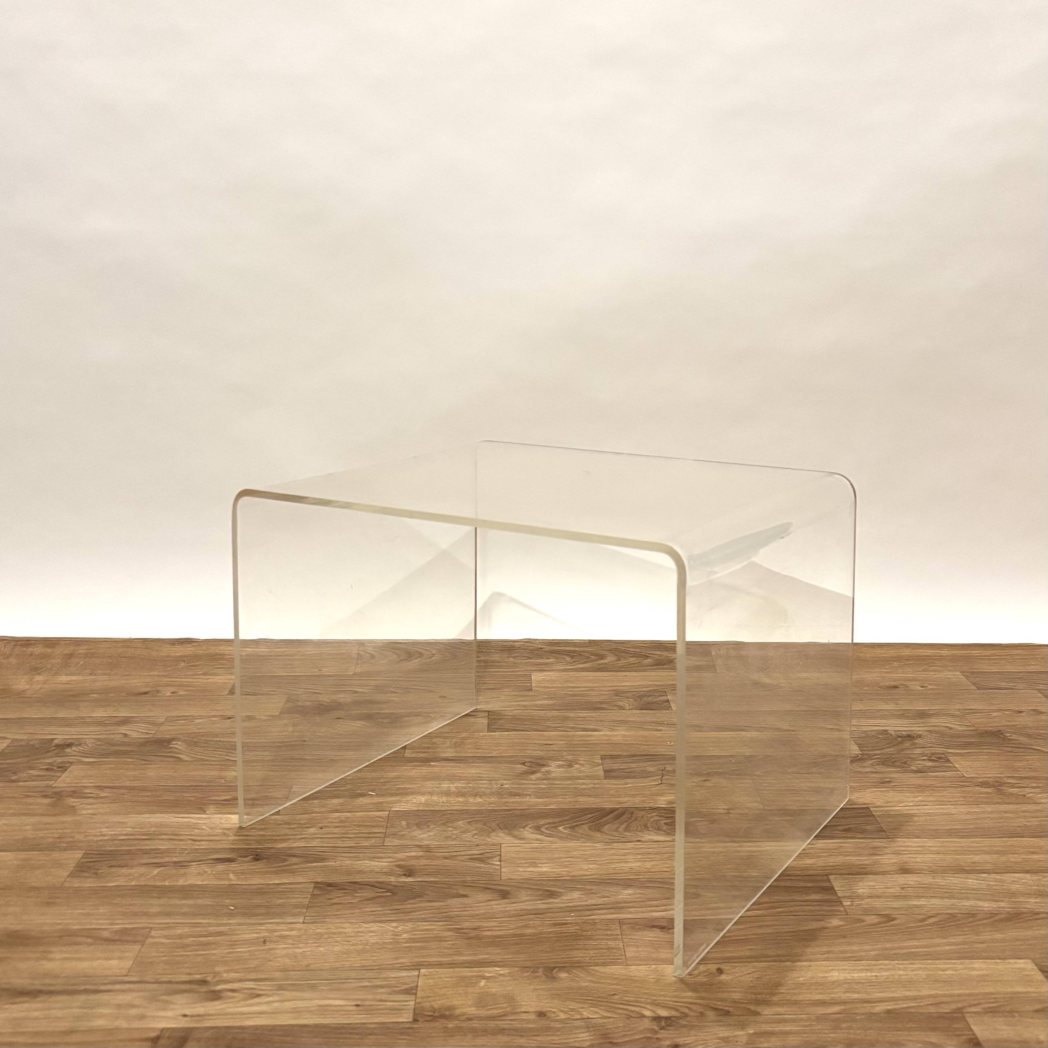 1970s plexiglass side table by David Lange