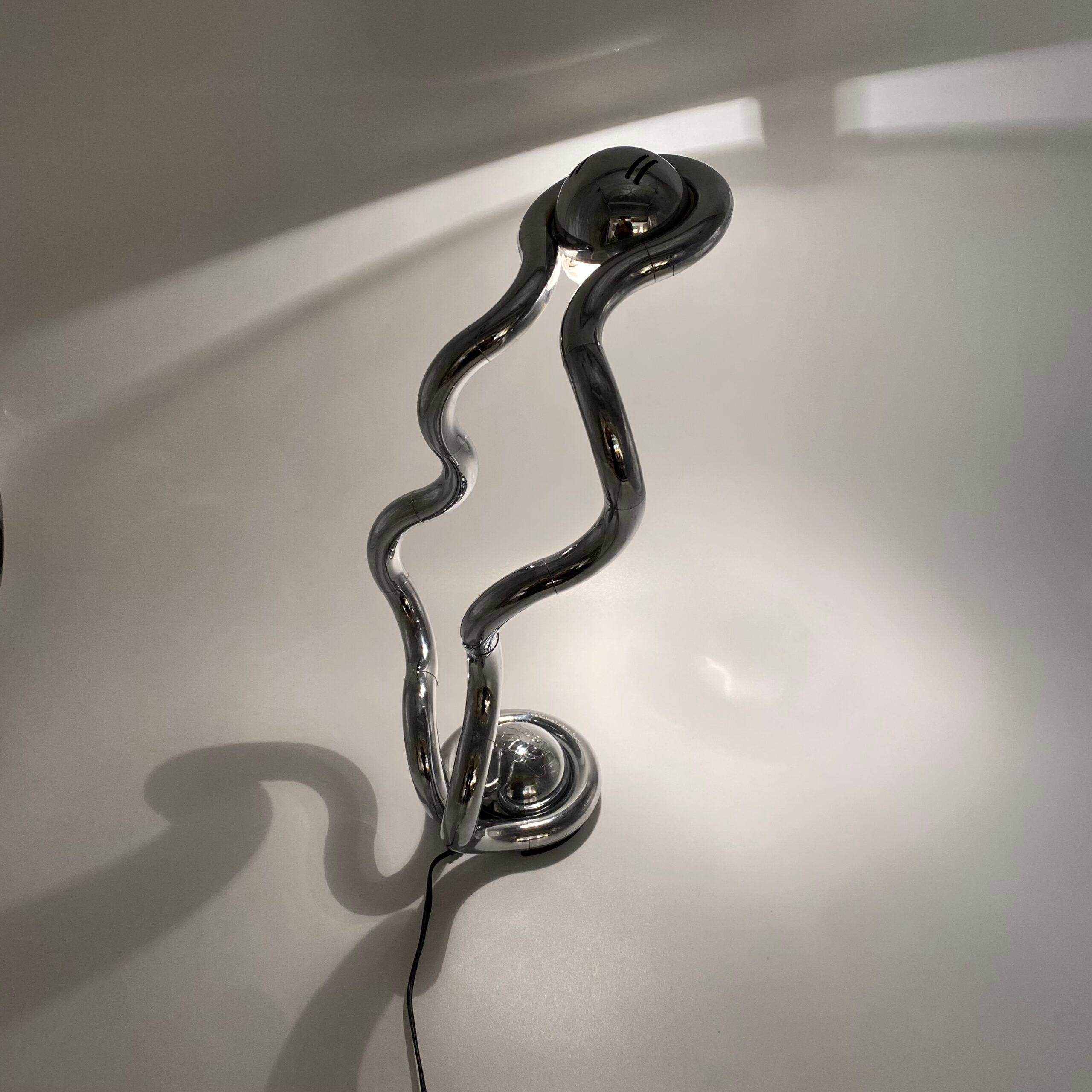 "Tangle" lamp by Richard Zawitz, 1991