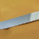 6 vintage knives bakelite handle