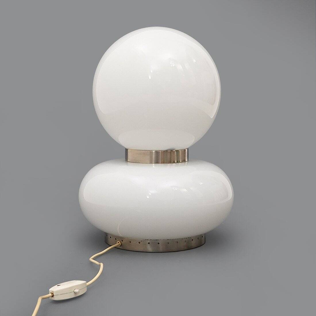 Table lamp with double white glass diffuser, 1970s
