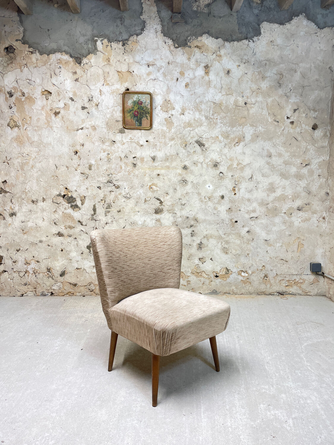 2 cocktail armchairs