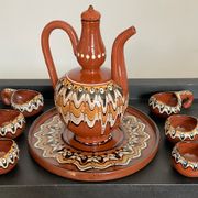 Service à liqueur vintage en terre cuite émaillée