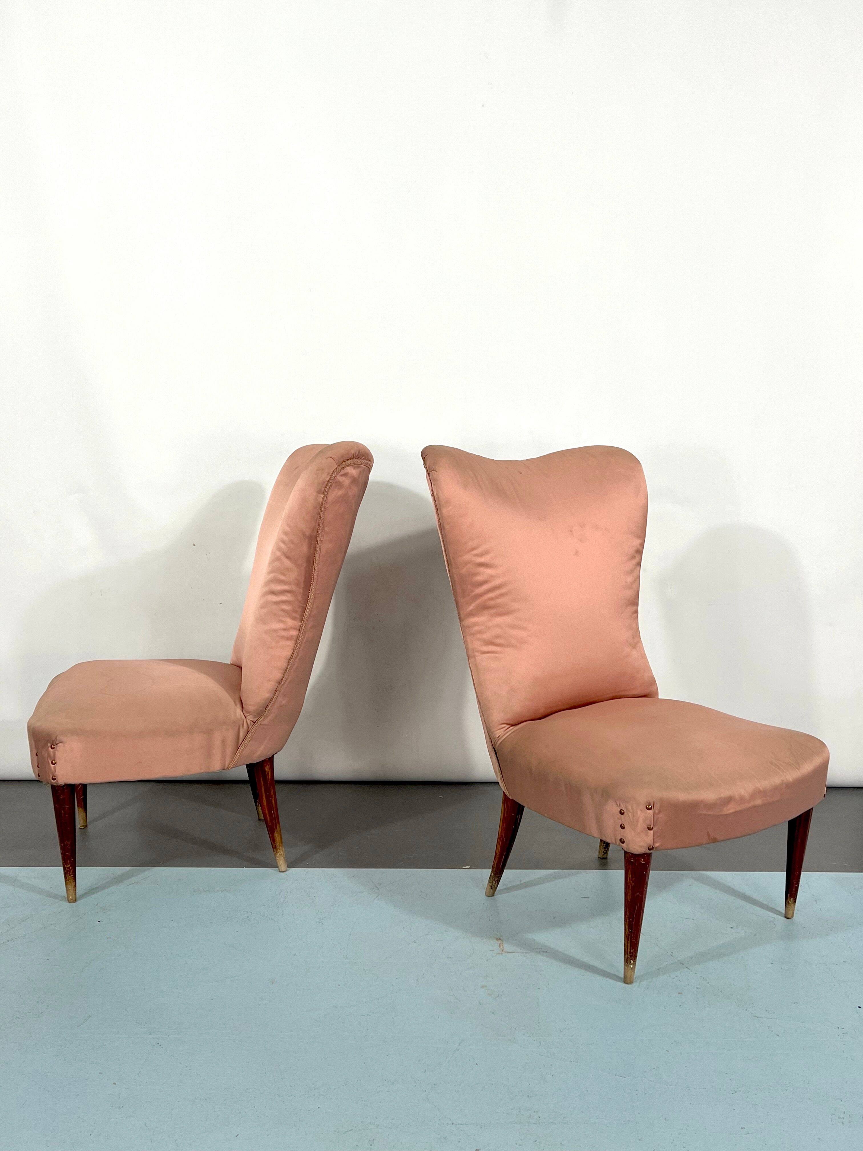 Italian vintage pair of pink club armchairs