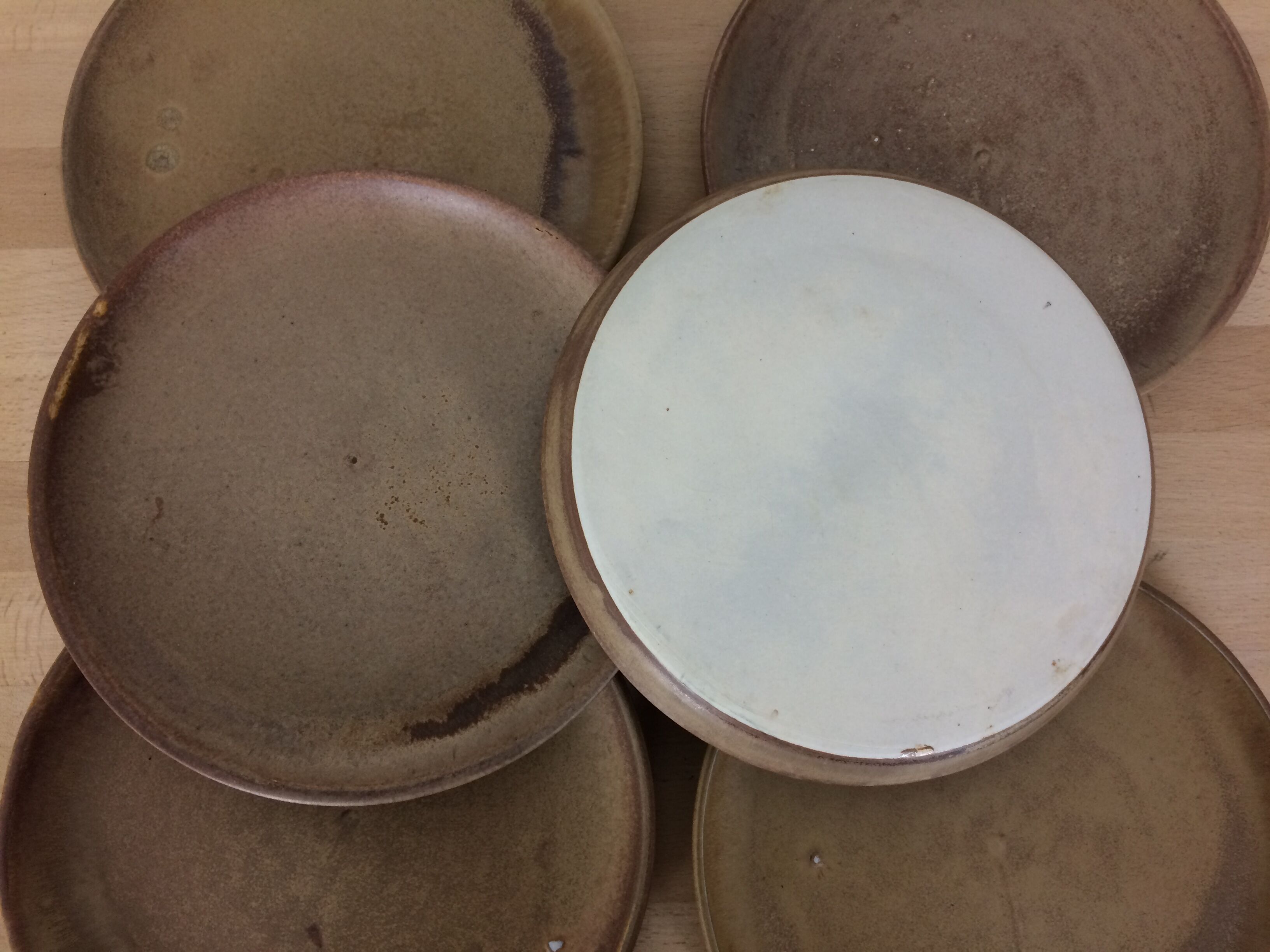 Set of 6 sandstone plates 22 cm