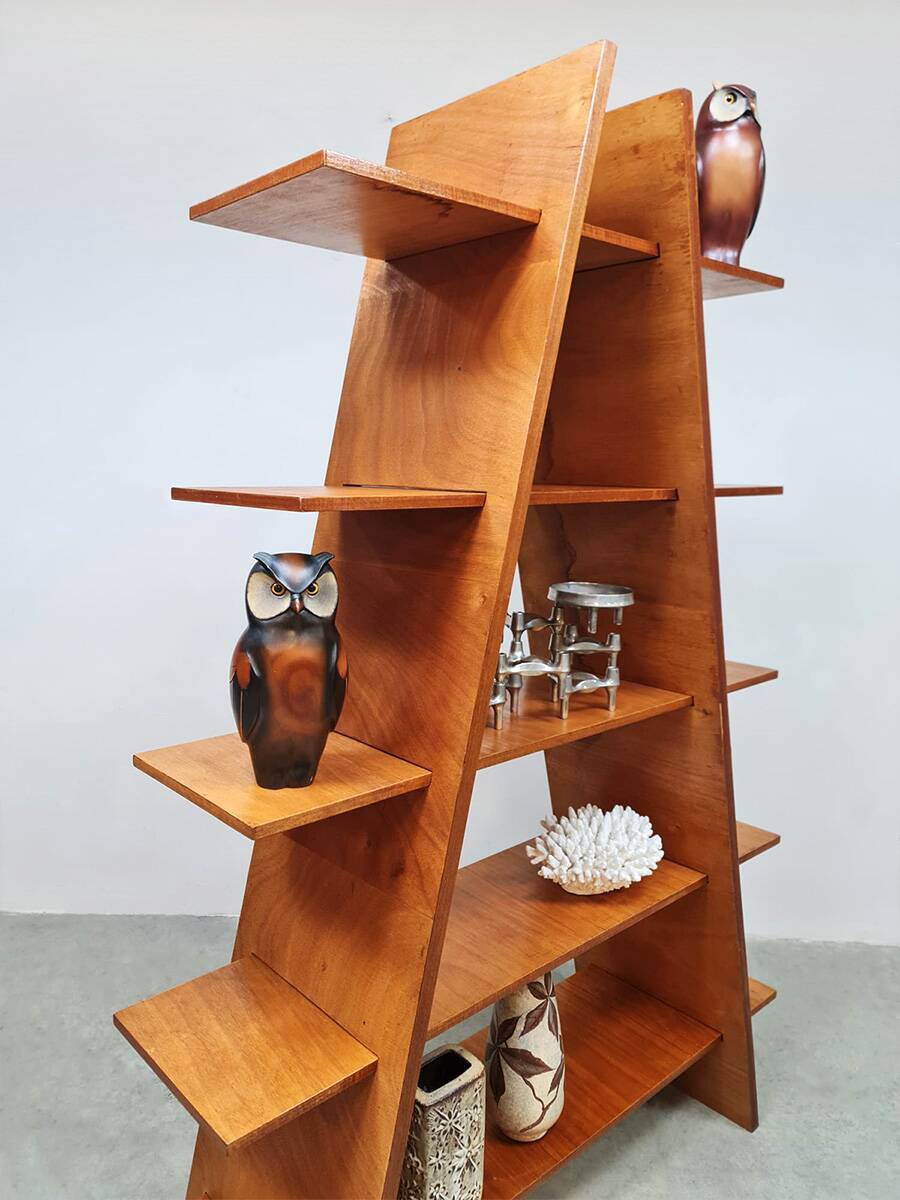 Vintage cabinet roomdivider shelves 'Pyramid'