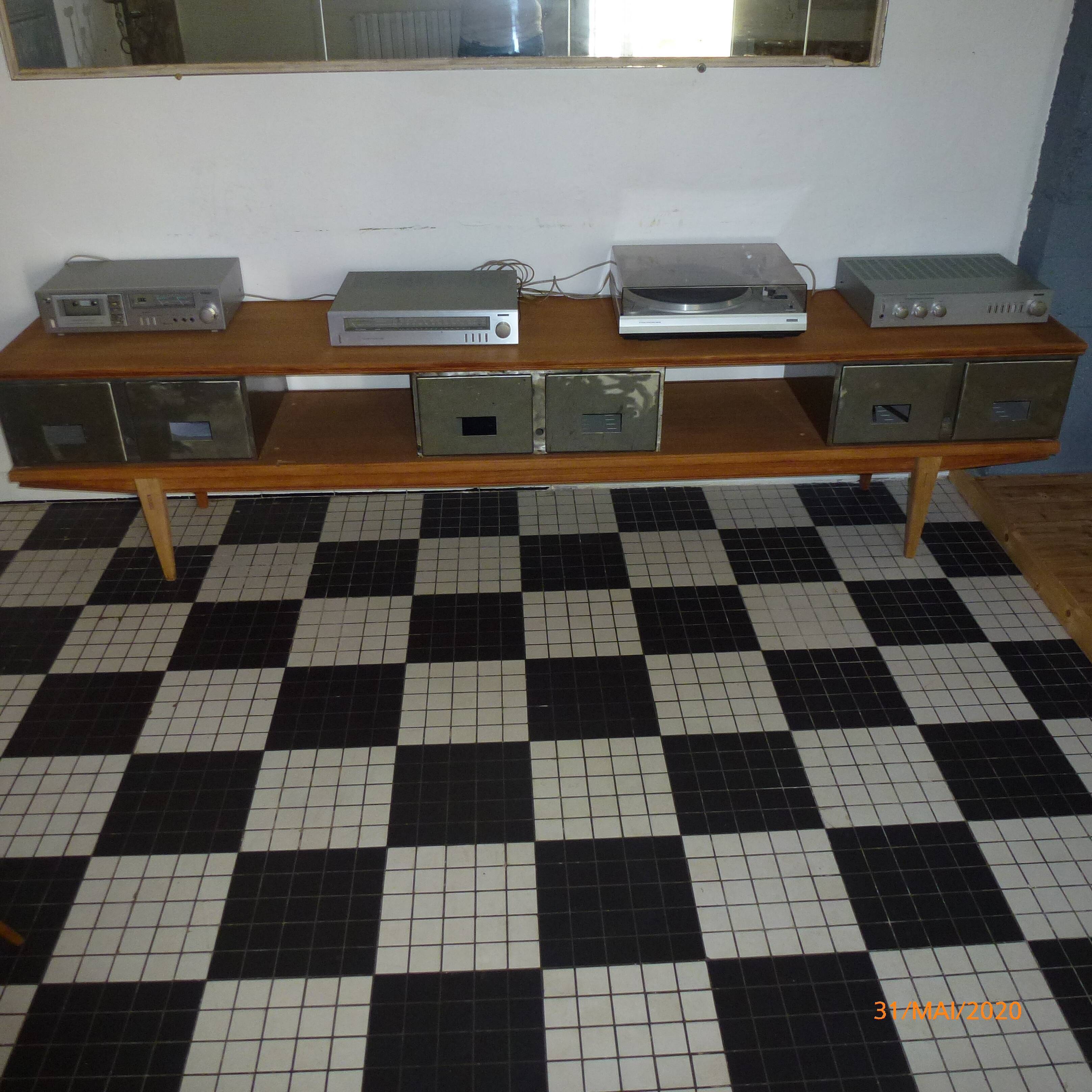 Sideboard