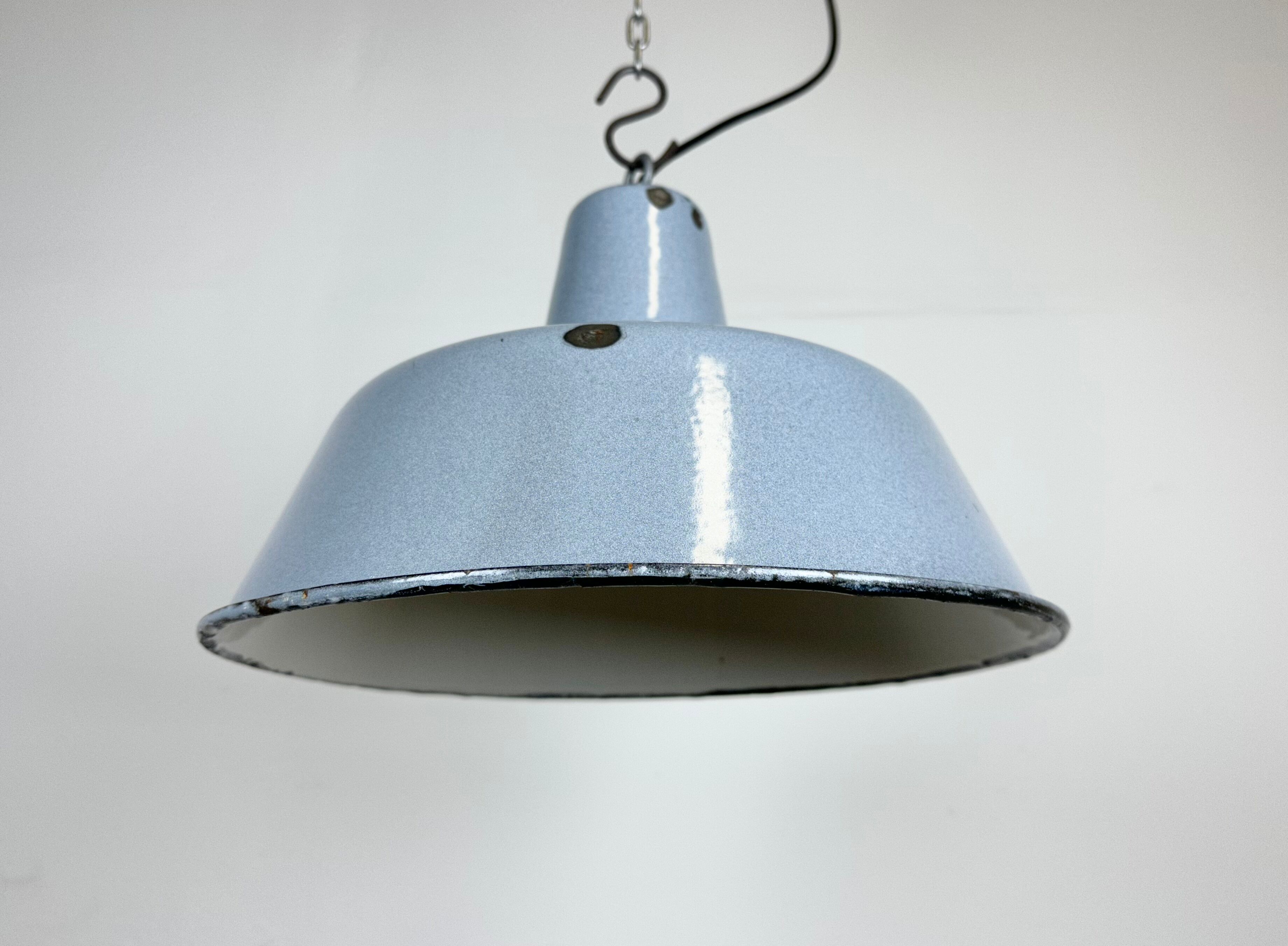 Industrial grey enamel factory pendant lamp, 1960s