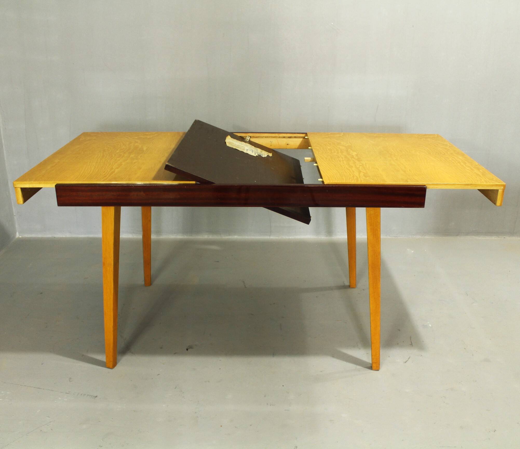 Table à manger extensible vintage Jitona, 1960