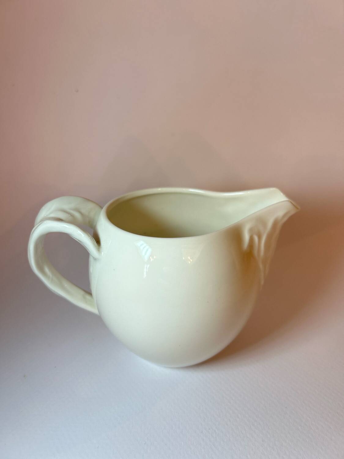 White porcelain creamer, Villeroy and Boch "Foglia".