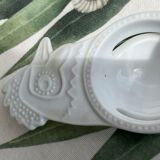 Bird-shaped porcil shell