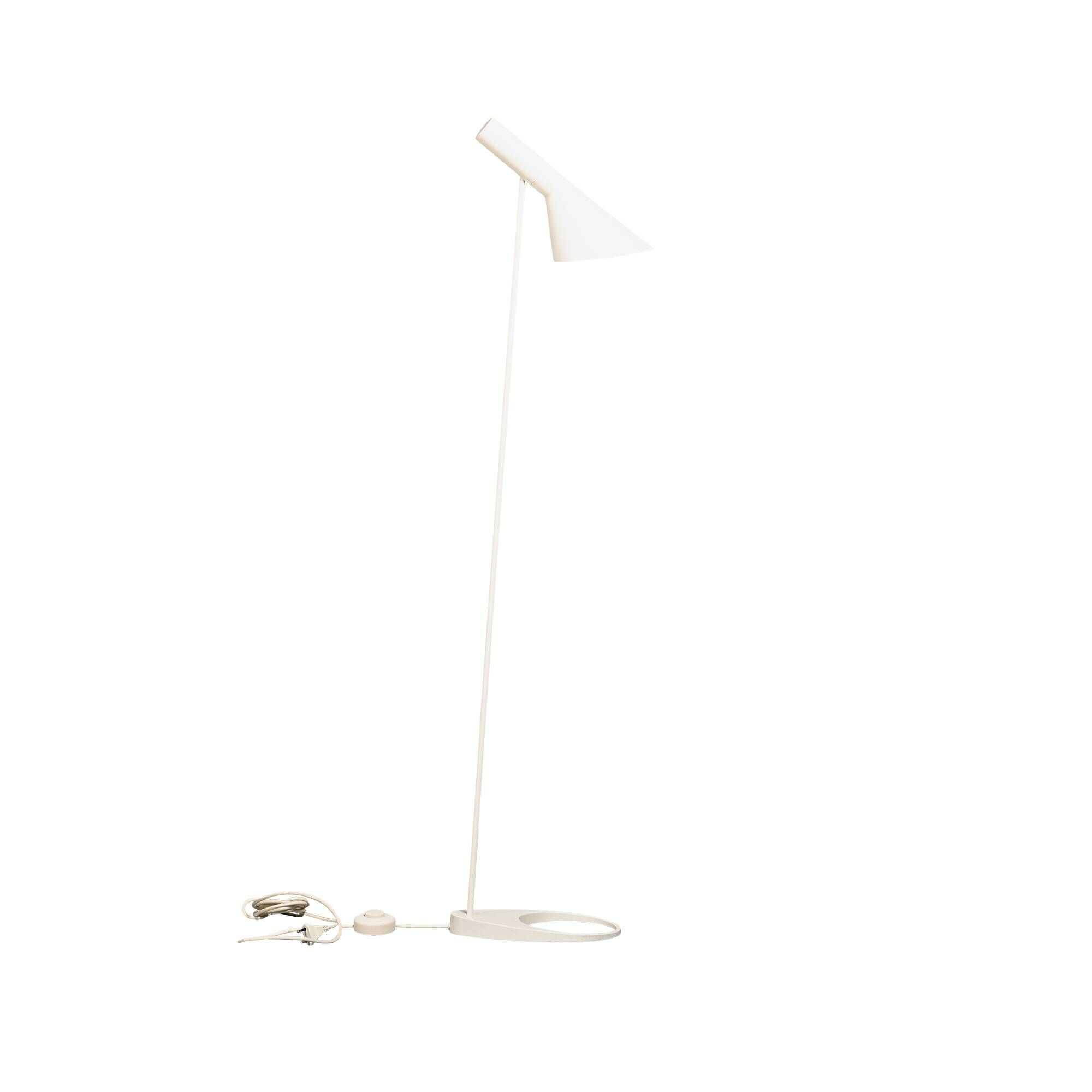 Lampe sur pied blanche AJ d'Arne Jacobsen pour Louis Poulsen, Danemark