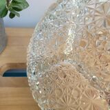 Service tray / servant in chiseled glass