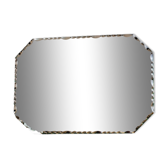Beveled mirror tray