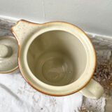 Speckled sandstone coffee service