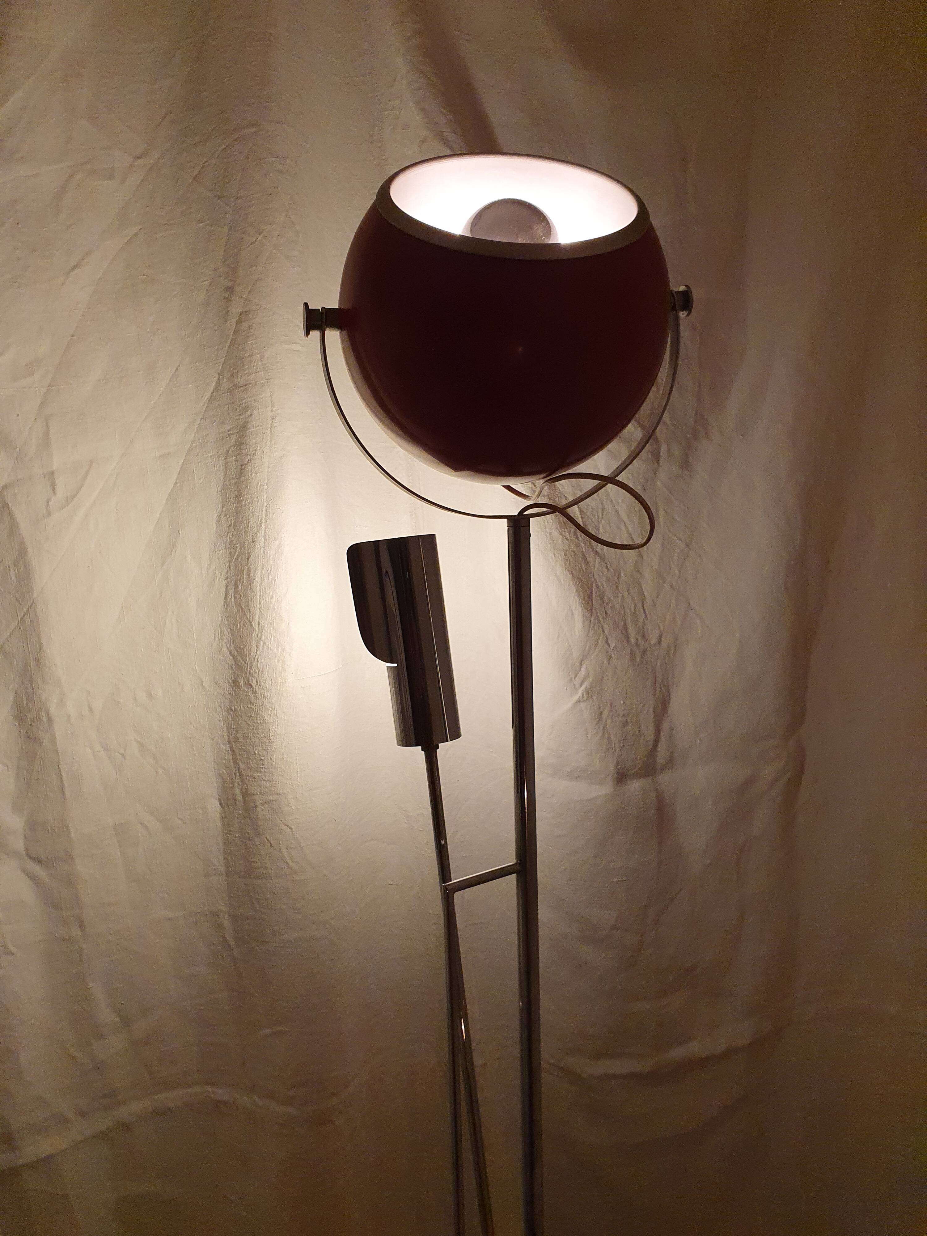 Lampadaire design italien avec liseuse