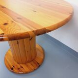 Vintage Scandinavian round pine dining table from the 60s 70s