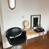 Piece of furniture with cannage