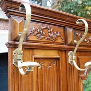 vestiaire napoléon III en noyer fin du 19e siécle
