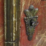 Armoire de mariée peinte à l'art populaire